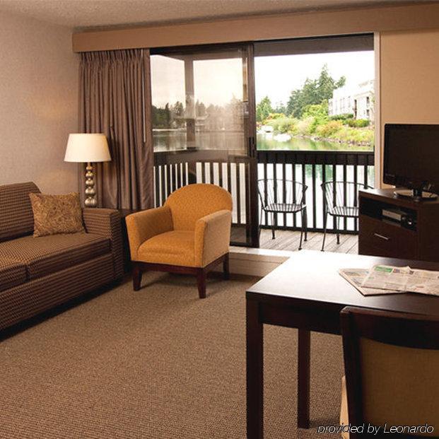 Lakeshore Inn Lake Oswego Exterior photo